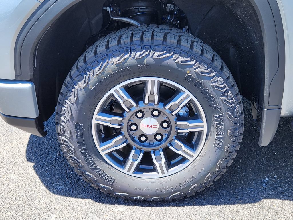 New 2026 GMC Sierra 1500 AT4 w/ AT4 Premium Package AWD/4WD image 6