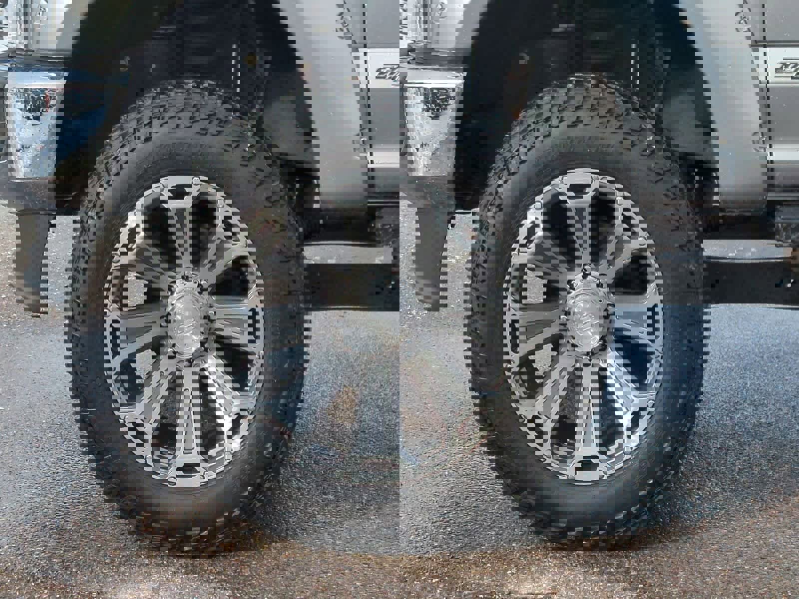 Used 2020 Ford F250 XLT w/ XLT Premium Package image 14