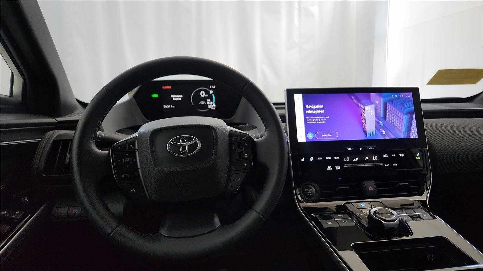 Used 2023 Toyota bZ4X XLE w/ Weather Package image 28