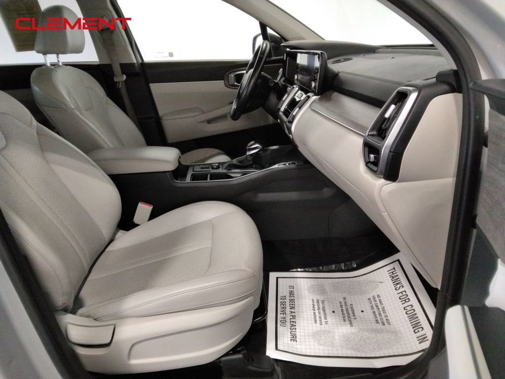 Used 2022 Kia Sorento EX image 37
