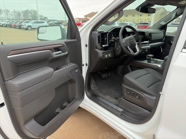 New 2026 GMC Sierra 1500 SLT w/ SLT Convenience Package image 10