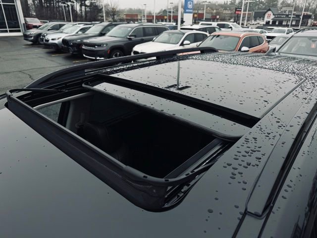 New 2026 Honda Pilot Touring image 10