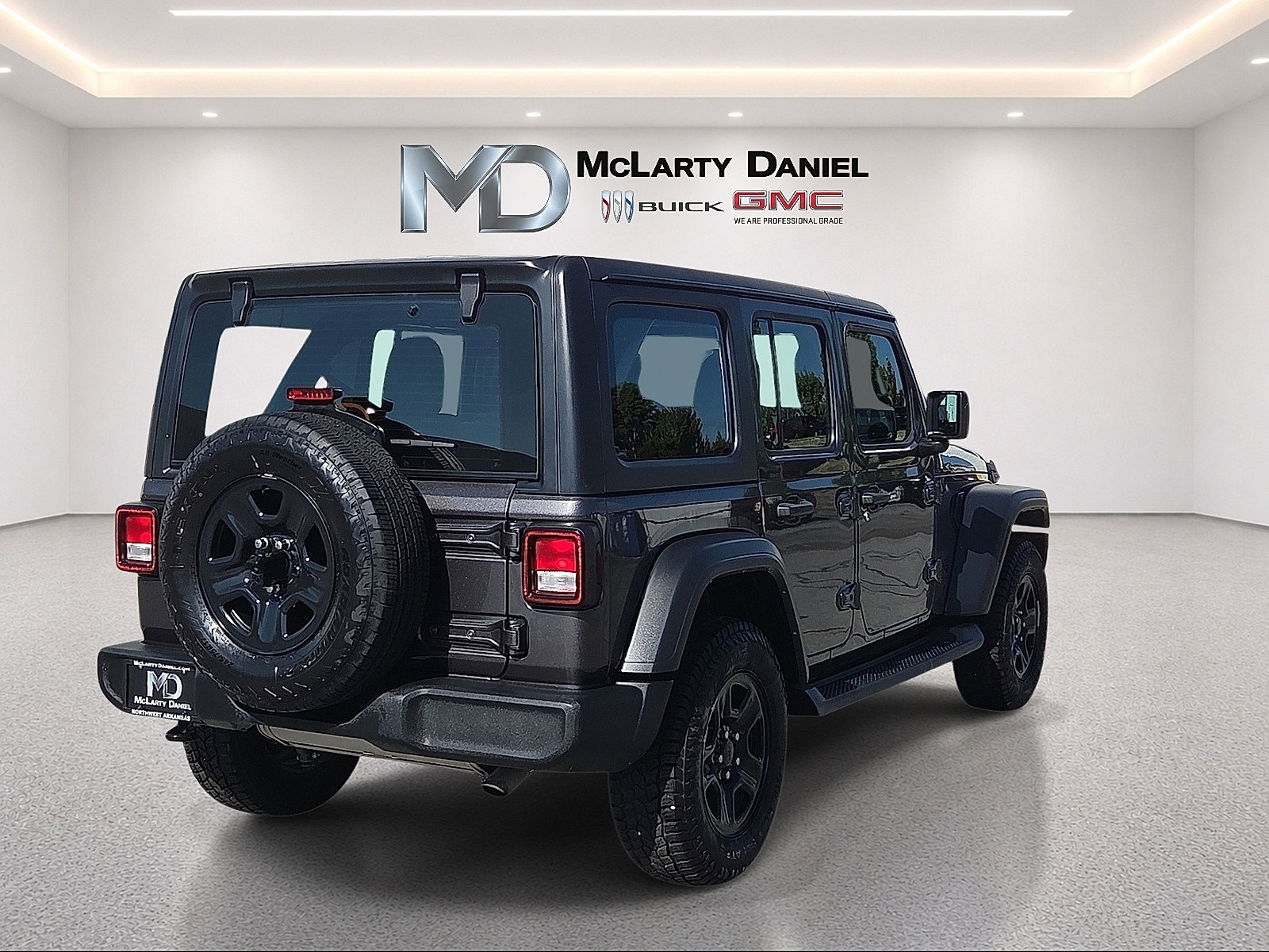 Used 2024 Jeep Wrangler Unlimited Sport AWD/4WD image 14