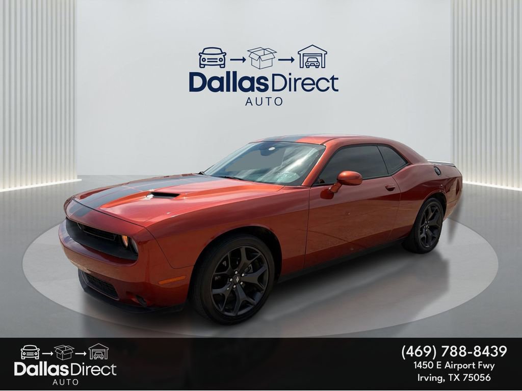 Used 2020 Dodge Challenger SXT w/ Blacktop Package RWD image 1