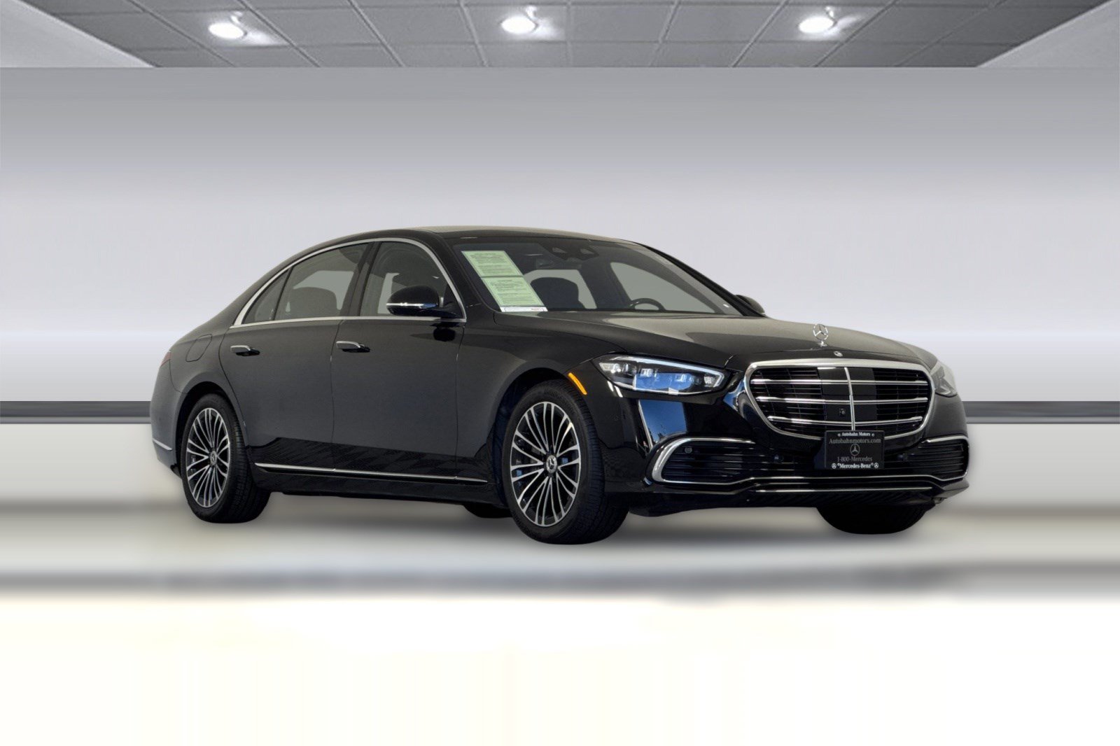 Used 2024 Mercedes-Benz S 580 4MATIC Sedan image 6