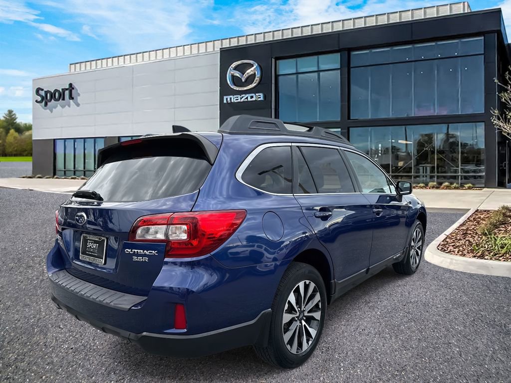 Used 2016 Subaru Outback 3.6R Limited image 3