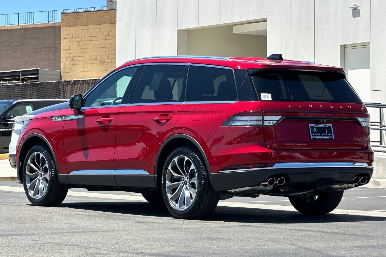 New 2026 Lincoln Aviator Reserve w/ Illumination Package RWD image 5