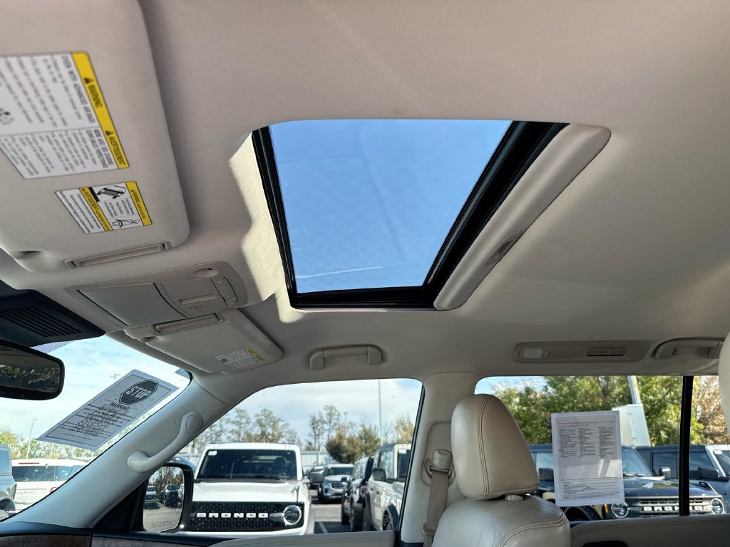 Used 2021 Nissan Armada SL w/ Captain's Chairs Package RWD image 19