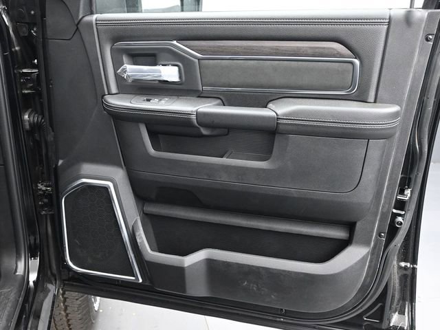 New 2026 RAM 2500 Laramie w/ Night Edition image 18