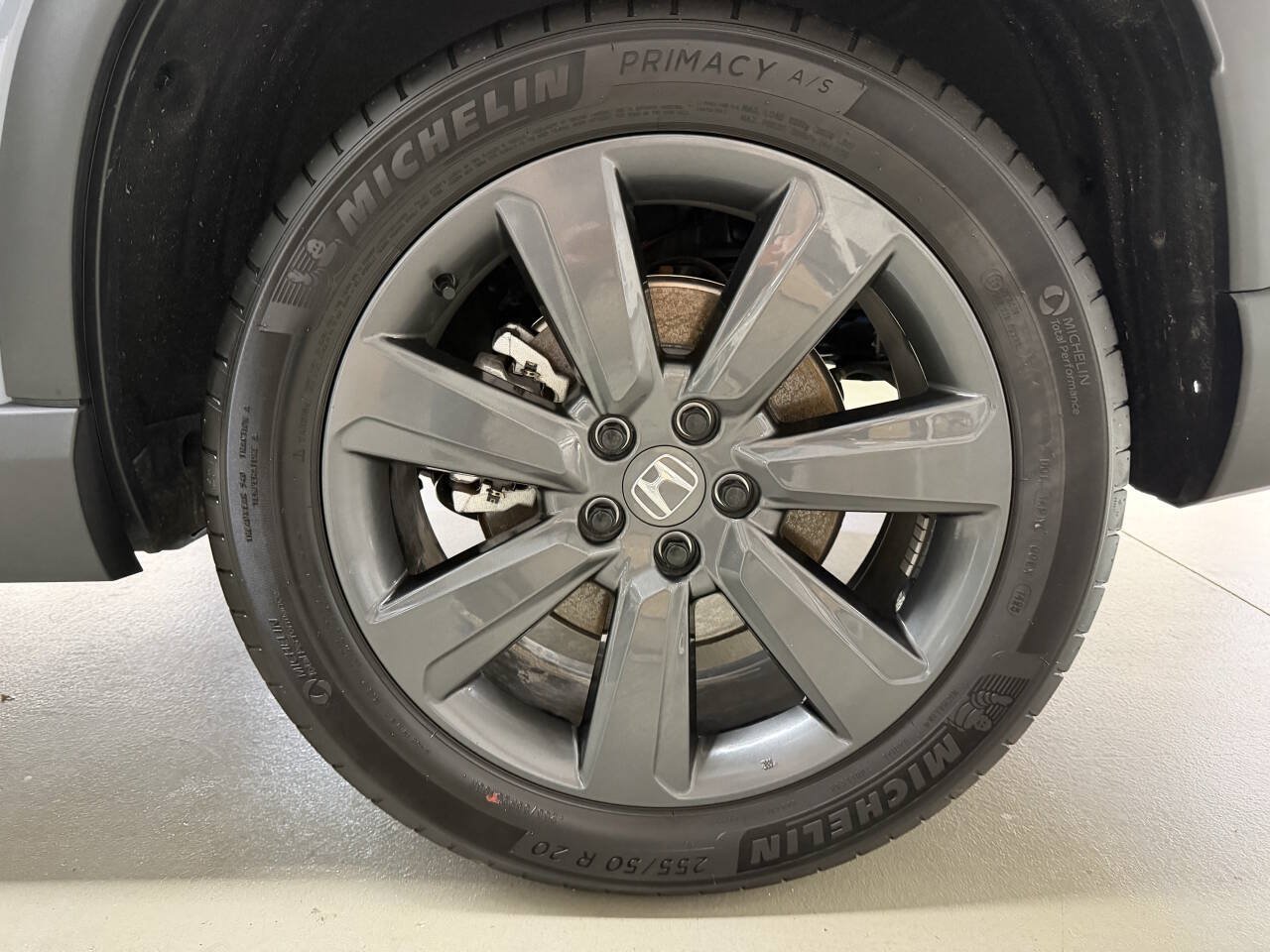 Used 2025 Honda Pilot Sport image 30