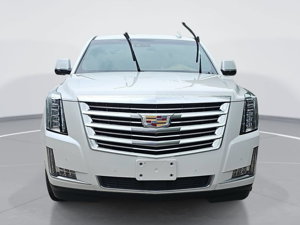 Used 2019 Cadillac Escalade Platinum AWD/4WD image 10