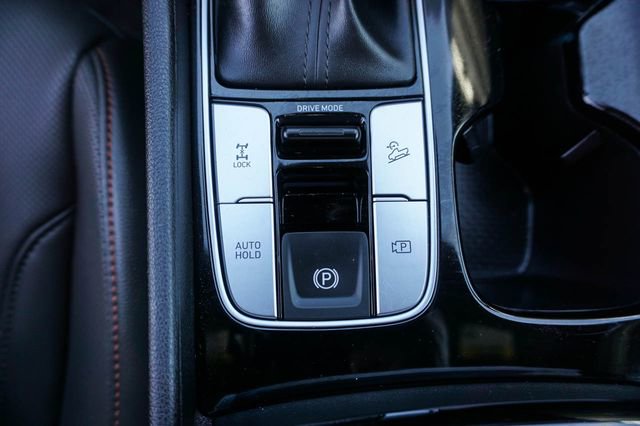 Used 2024 Hyundai Santa Cruz Limited AWD/4WD image 18