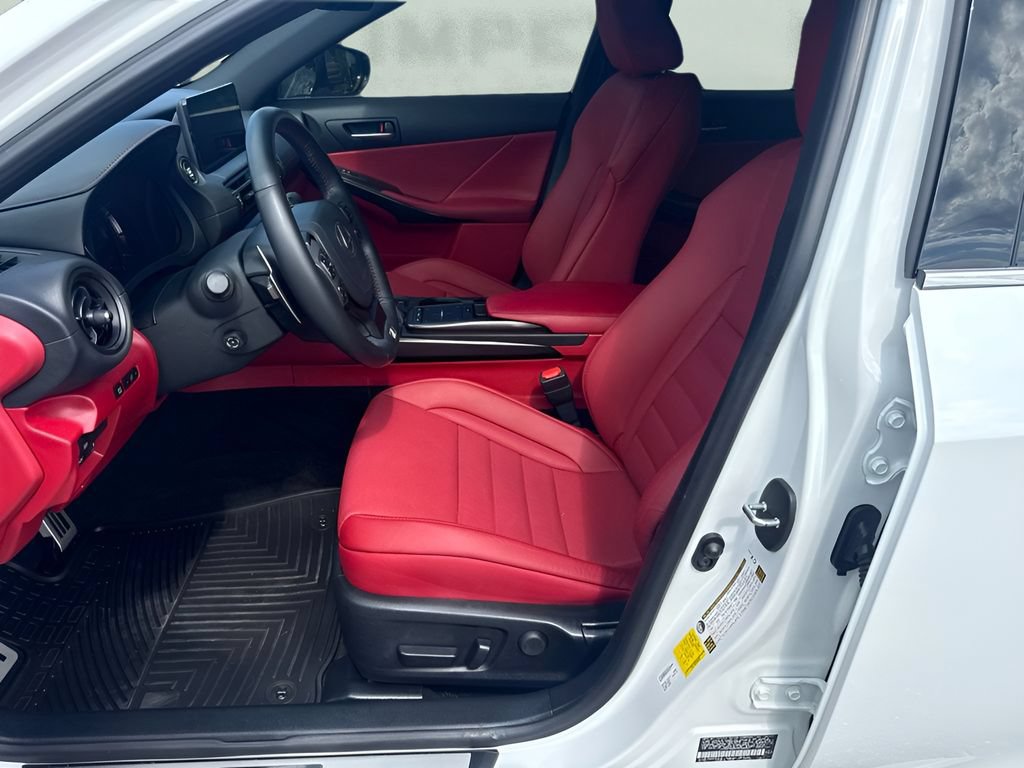 Used 2023 Lexus IS 350 F Sport RWD image 10