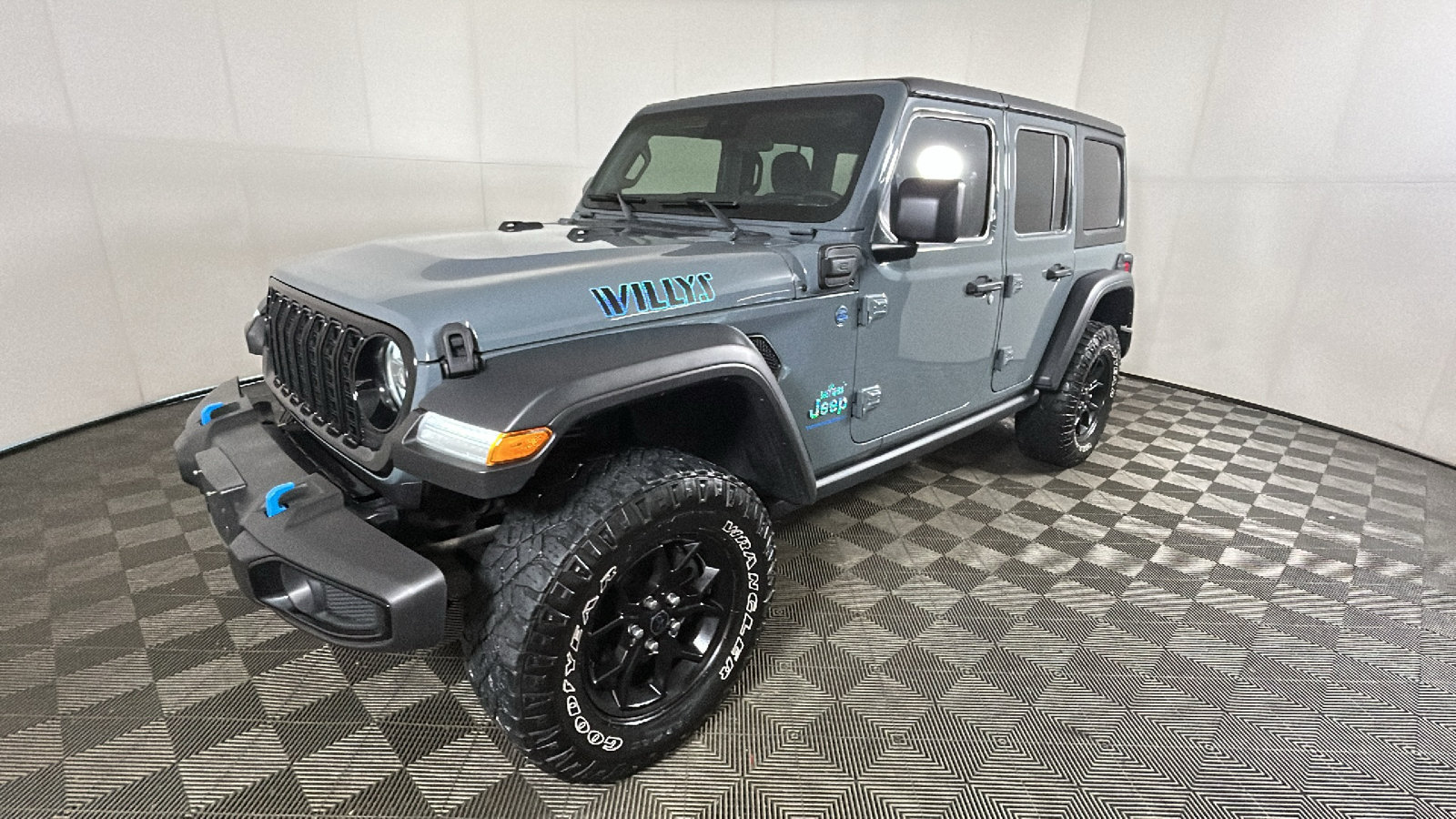 Used 2024 Jeep Wrangler Unlimited AWD/4WD image 8