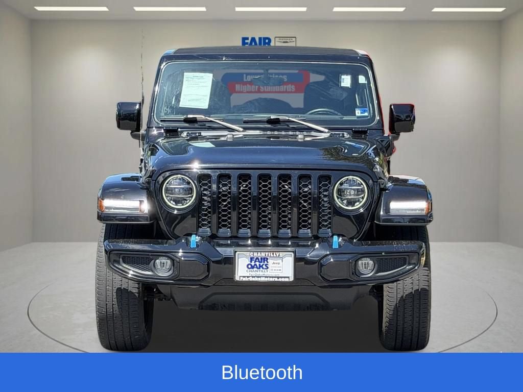 Used 2021 Jeep Wrangler Unlimited Sahara AWD/4WD image 5