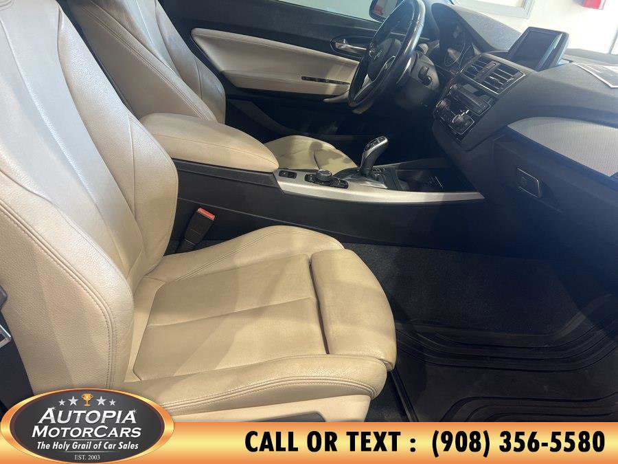 Used 2015 BMW M235i Convertible image 10