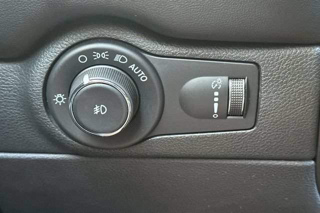 Used 2021 Dodge Durango R/T AWD/4WD image 30