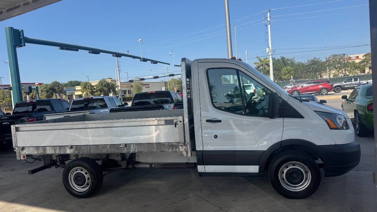 Used 2018 Ford Transit 250 138 image 4