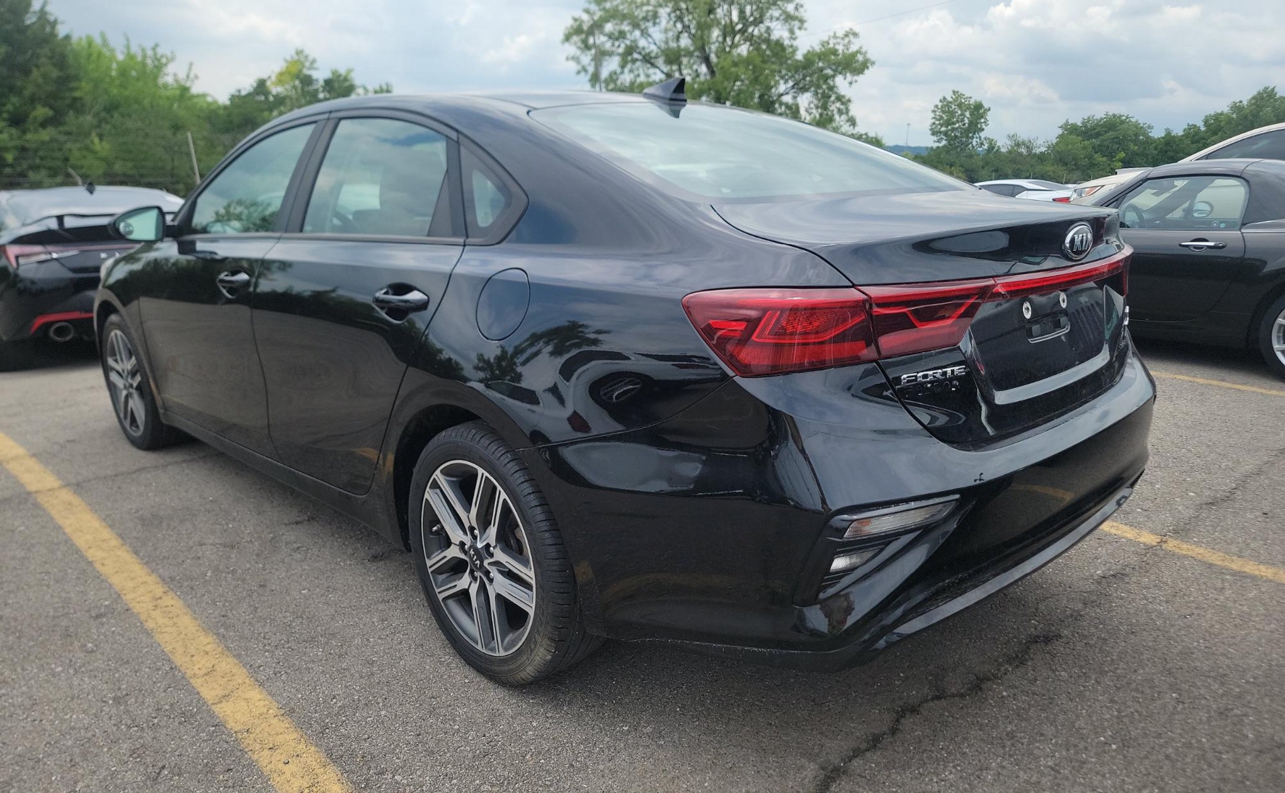Used 2019 Kia Forte S FWD image 5