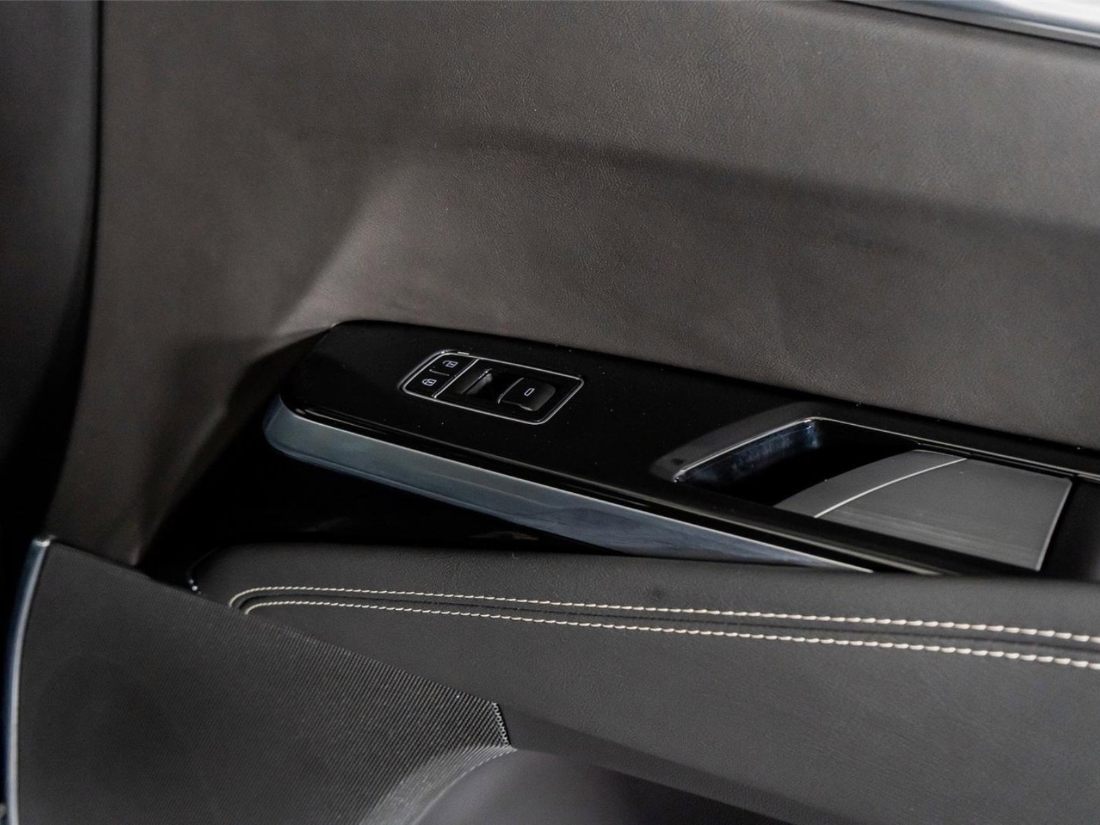 Used 2026 Cadillac Escalade Sport image 53