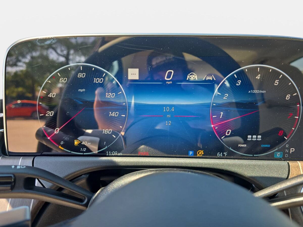 New 2026 Mercedes-Benz E 350 4MATIC Sedan image 19