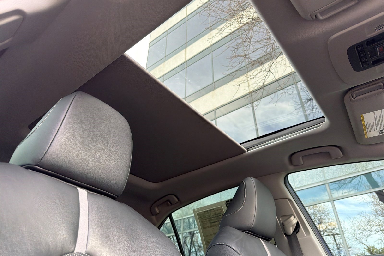 Used 2018 Toyota Camry XSE w/ Driver Assist Package image 20