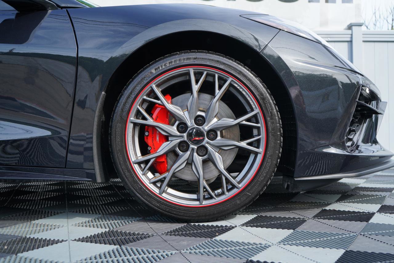 Used 2024 Chevrolet Corvette Stingray Preferred Cpe w/ Z51 Performance Package RWD image 83