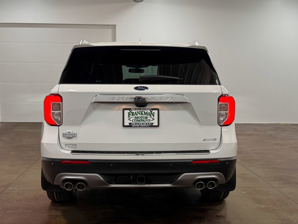 Used 2021 Ford Explorer King Ranch w/ Premium Technology Package image 25