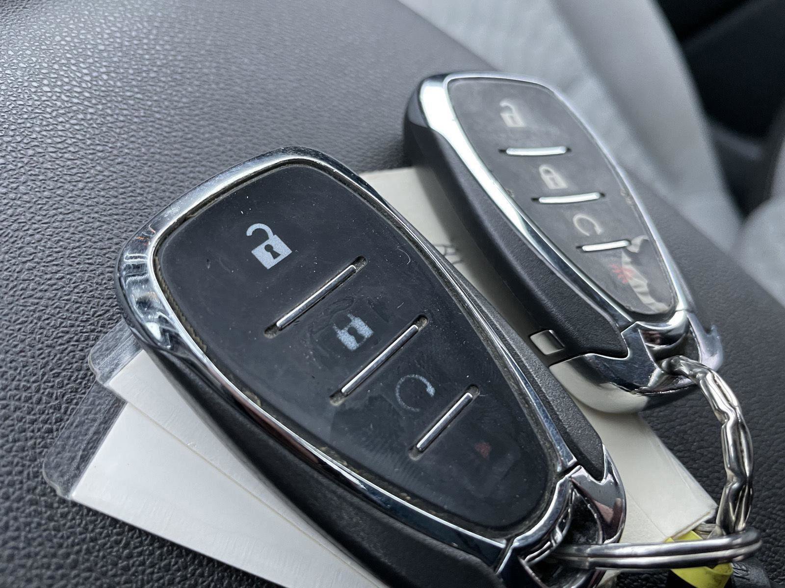 Used 2019 Chevrolet Equinox LS w/ LPO, Chrome Package image 33