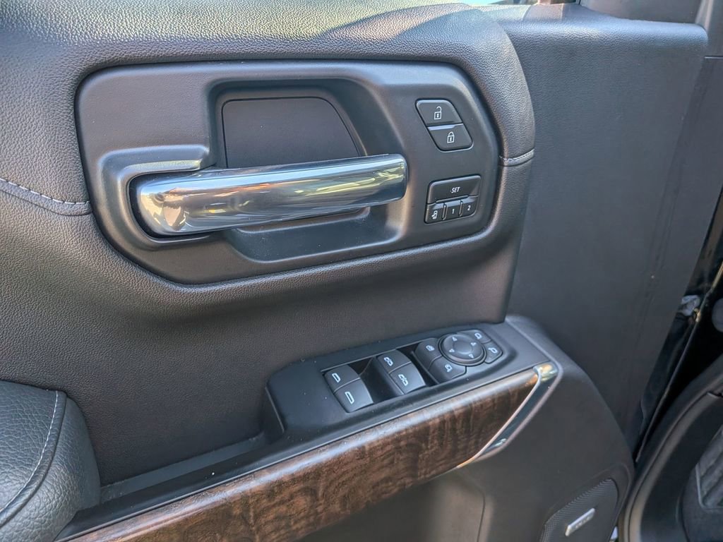 Used 2020 GMC Sierra 1500 Denali w/ Denali Ultimate Package image 12