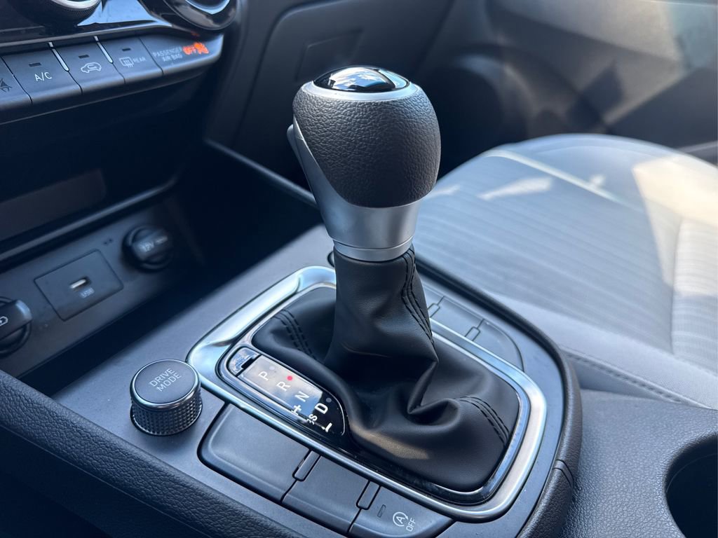 Certified 2023 Hyundai Kona SEL image 29