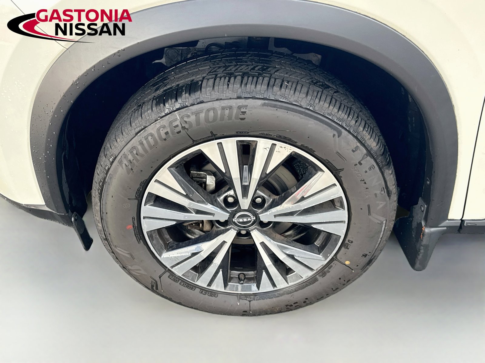 Used 2023 Nissan Rogue SV AWD/4WD image 38