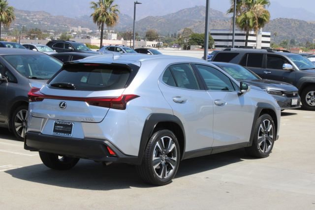 Certified 2025 Lexus UX 300h FWD image 21