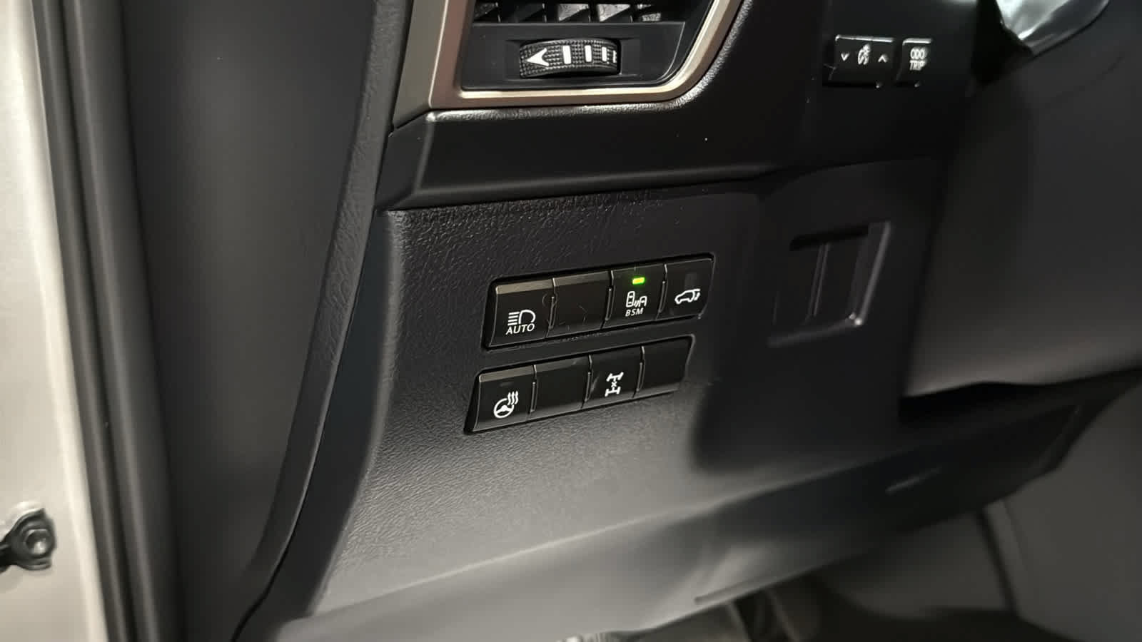 Used 2020 Lexus NX 300 AWD w/ Comfort Package image 20