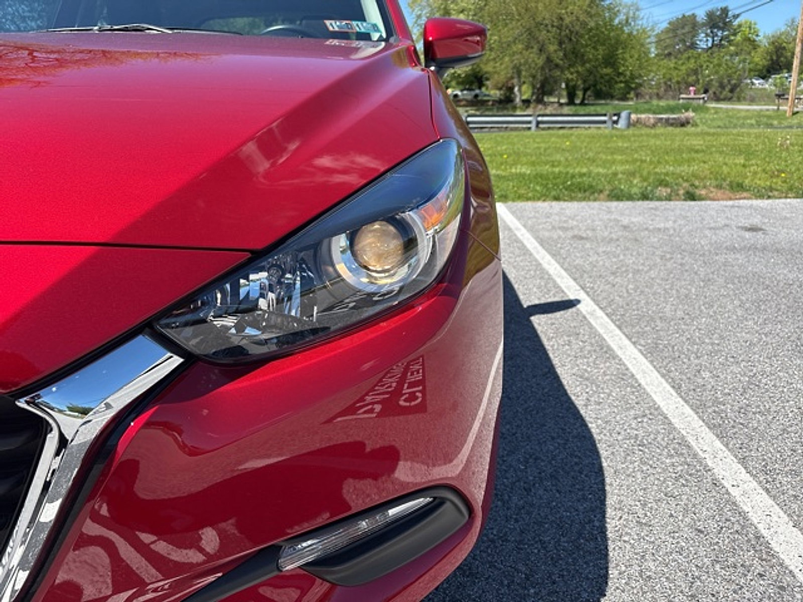 Used 2018 MAZDA MAZDA3 Touring FWD image 12