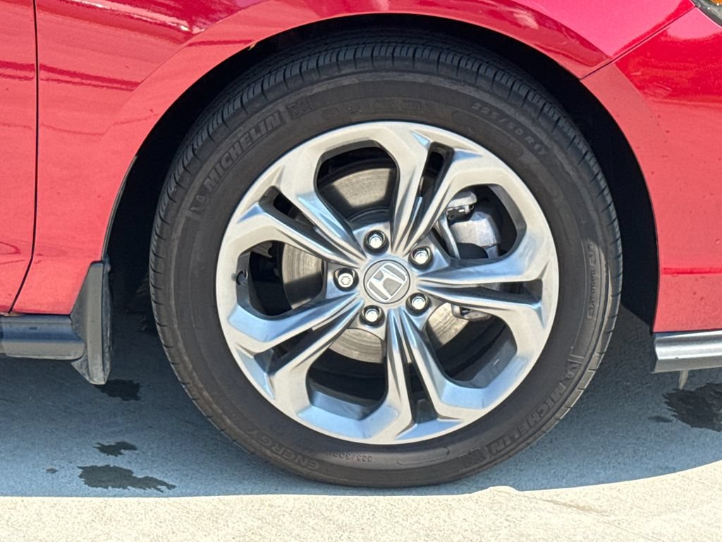 Used 2024 Honda Accord EX image 11