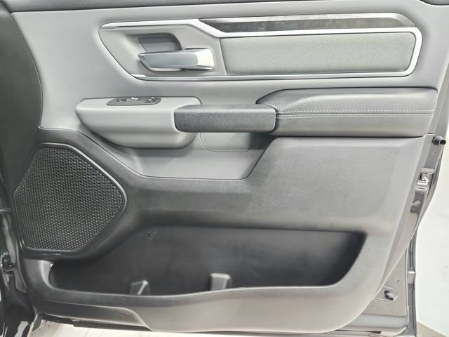 Used 2020 RAM 1500 Big Horn AWD/4WD image 38