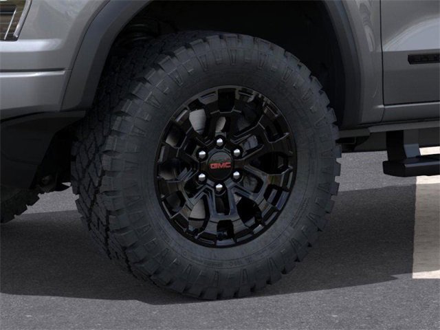 New 2026 GMC Canyon Elevation w/ LPO, Black Badging Package image 9