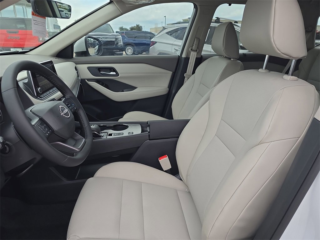 New 2026 Nissan Rogue SV w/ SV Premium Package image 9