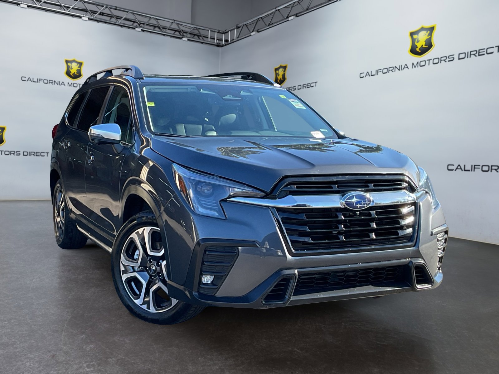 Used 2023 Subaru Ascent Limited w/ Technology Package image 6