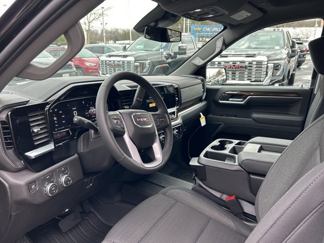 New 2026 GMC Sierra 1500 SLE w/ Preferred Package image 17