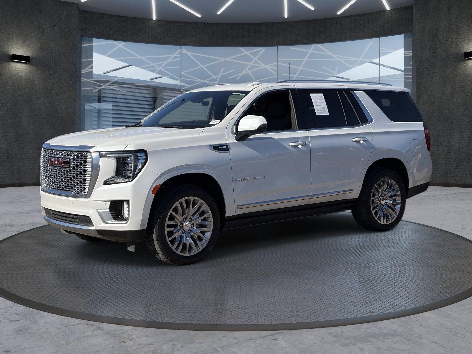Certified 2023 GMC Yukon Denali w/ Denali Reserve Package AWD/4WD image 2