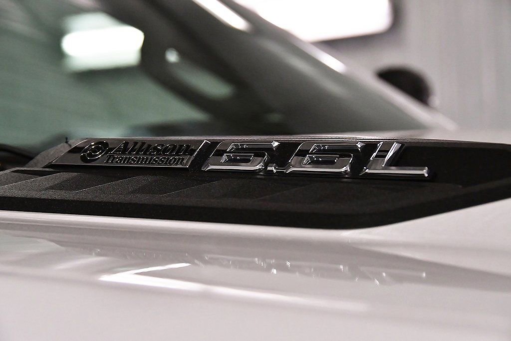 Used 2024 Chevrolet Silverado 2500 LT image 10