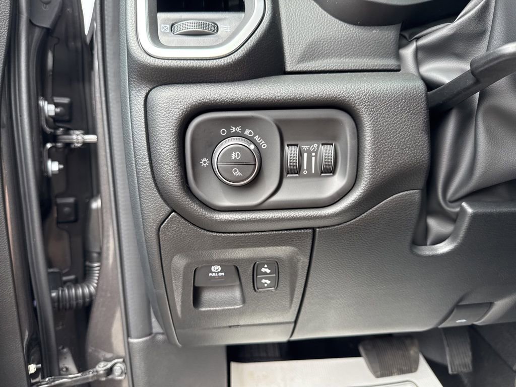 New 2026 RAM 1500 Big Horn AWD/4WD image 17