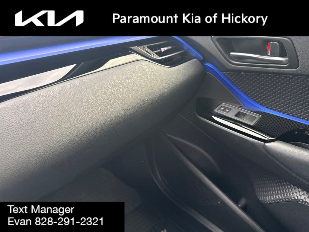 Used 2021 Toyota C-HR XLE FWD image 24
