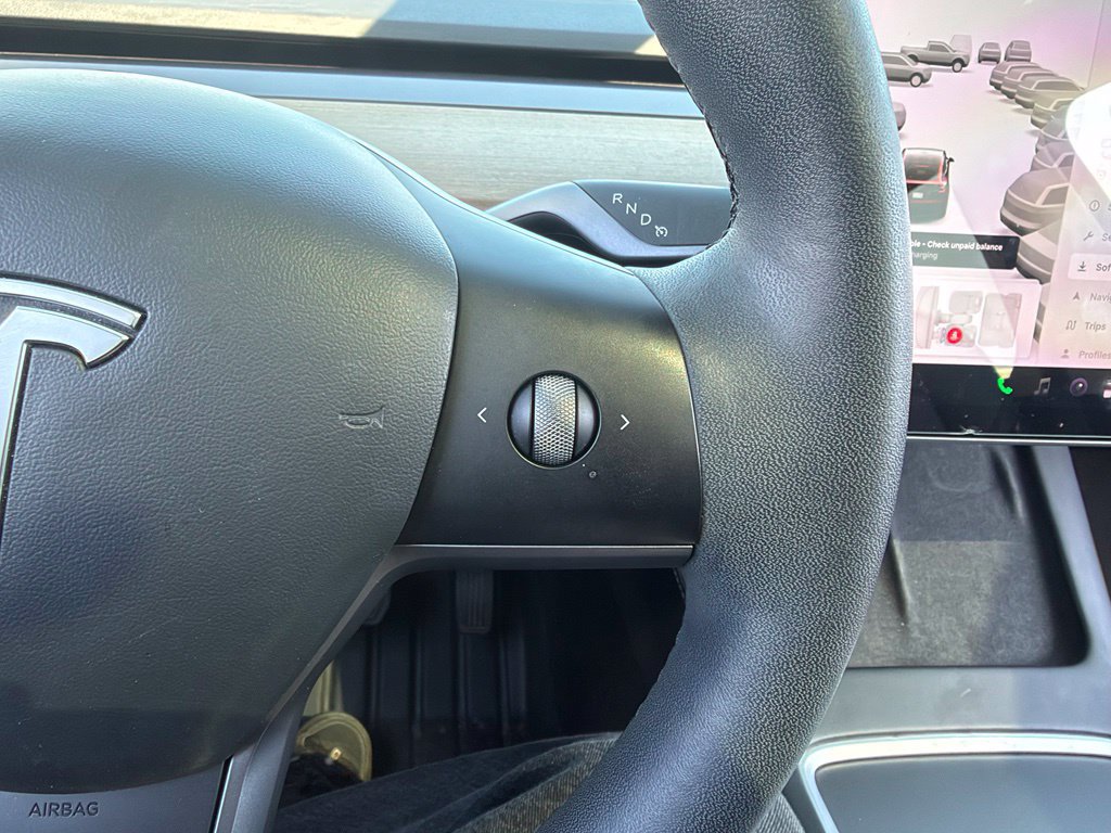 Used 2021 Tesla Model Y Long Range AWD/4WD image 8