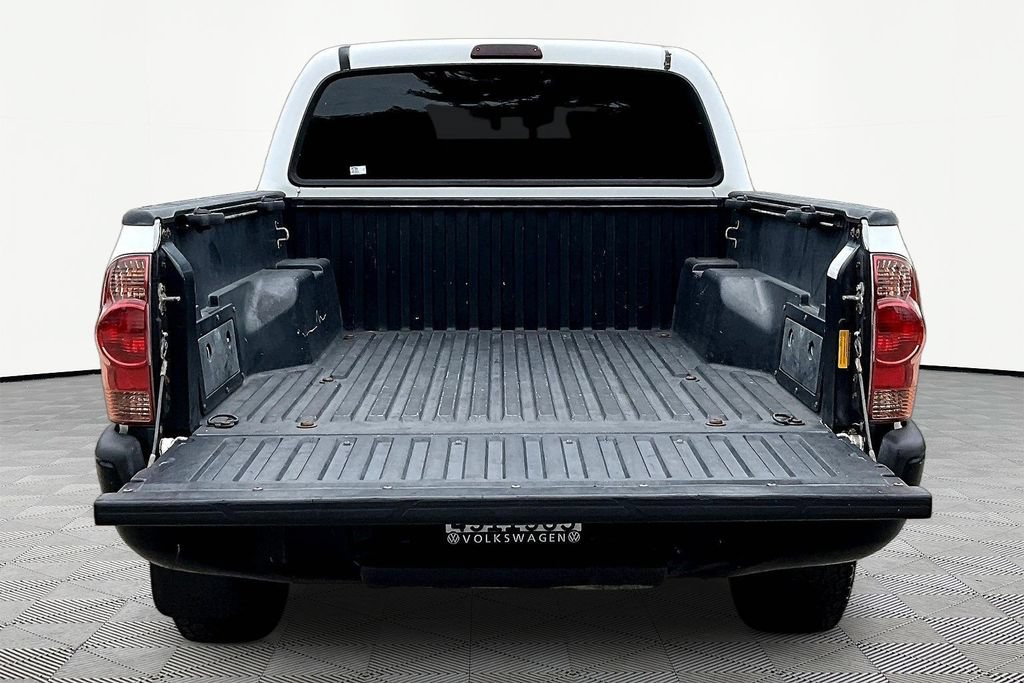 Used 2013 Toyota Tacoma PreRunner RWD image 7