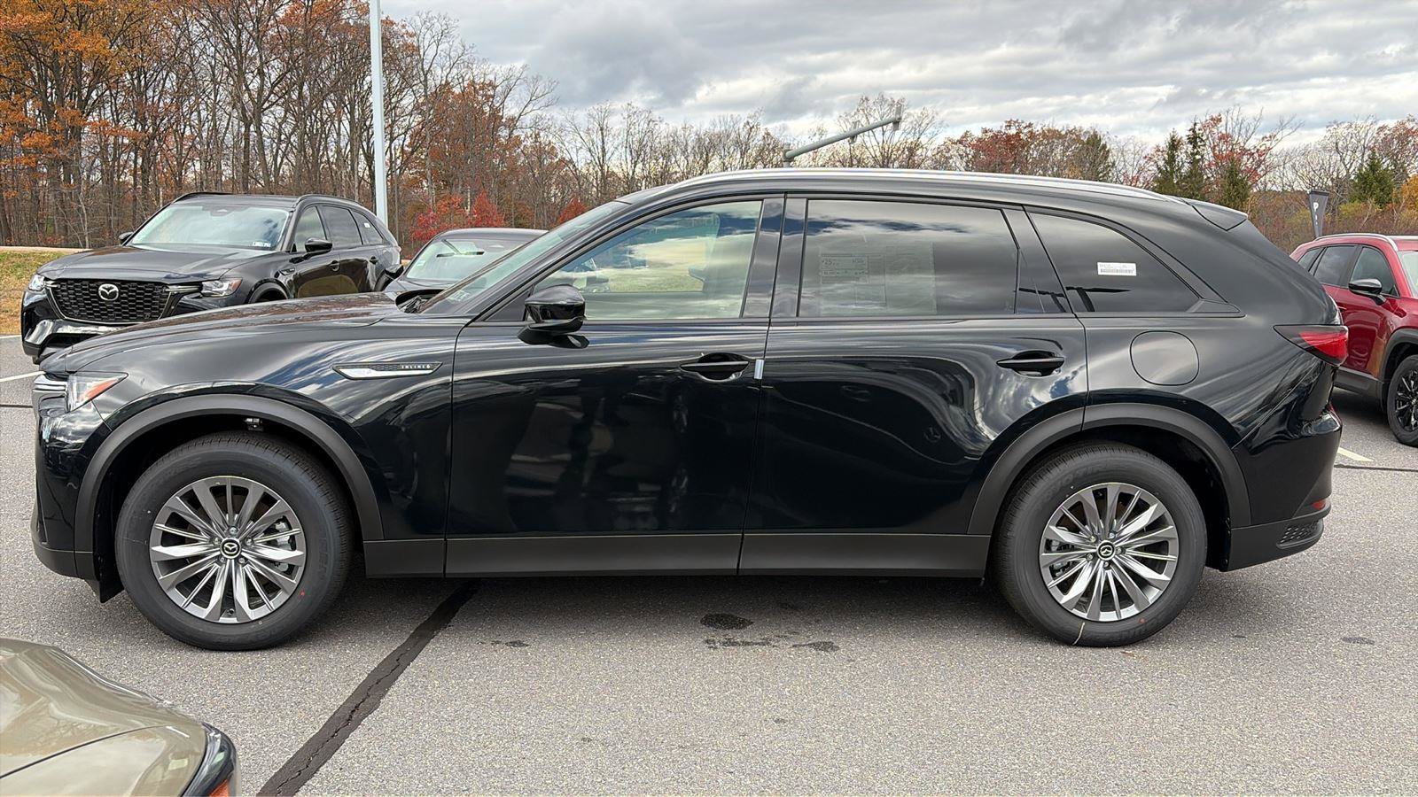 New 2025 MAZDA CX-90 3.3 Turbo w/ Preferred Package image 3