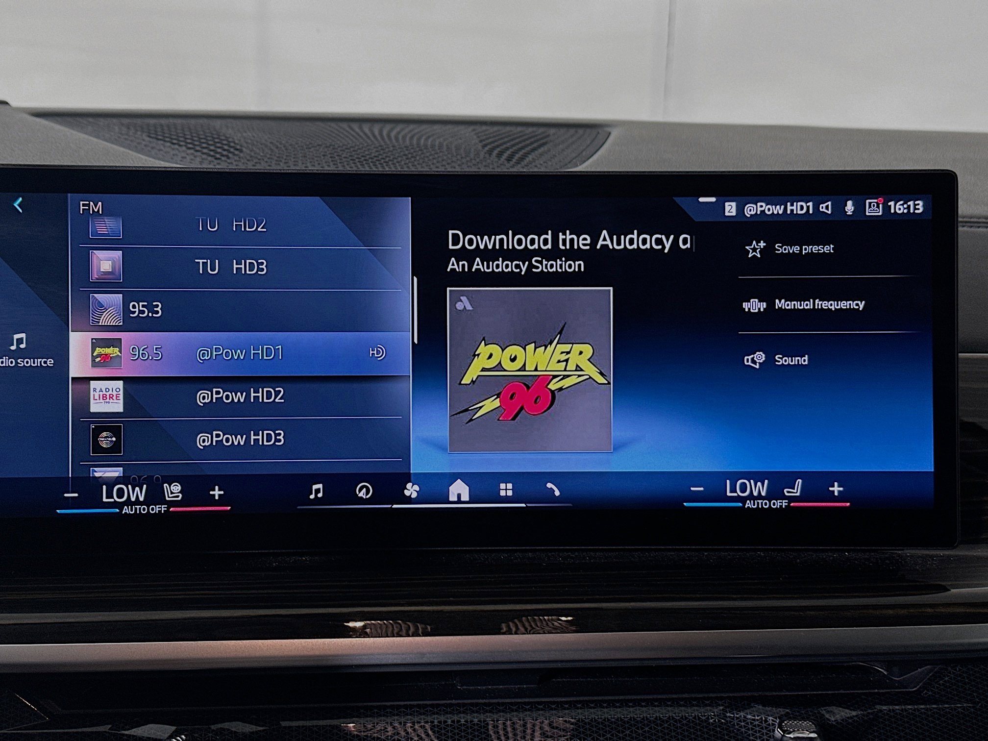 Used 2024 BMW X7 xDrive40i image 24