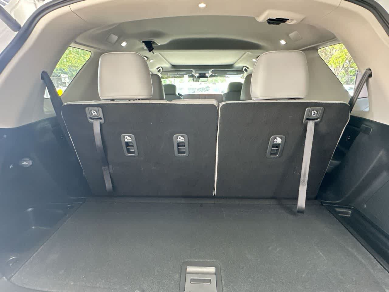 Used 2025 Honda Pilot Touring image 25